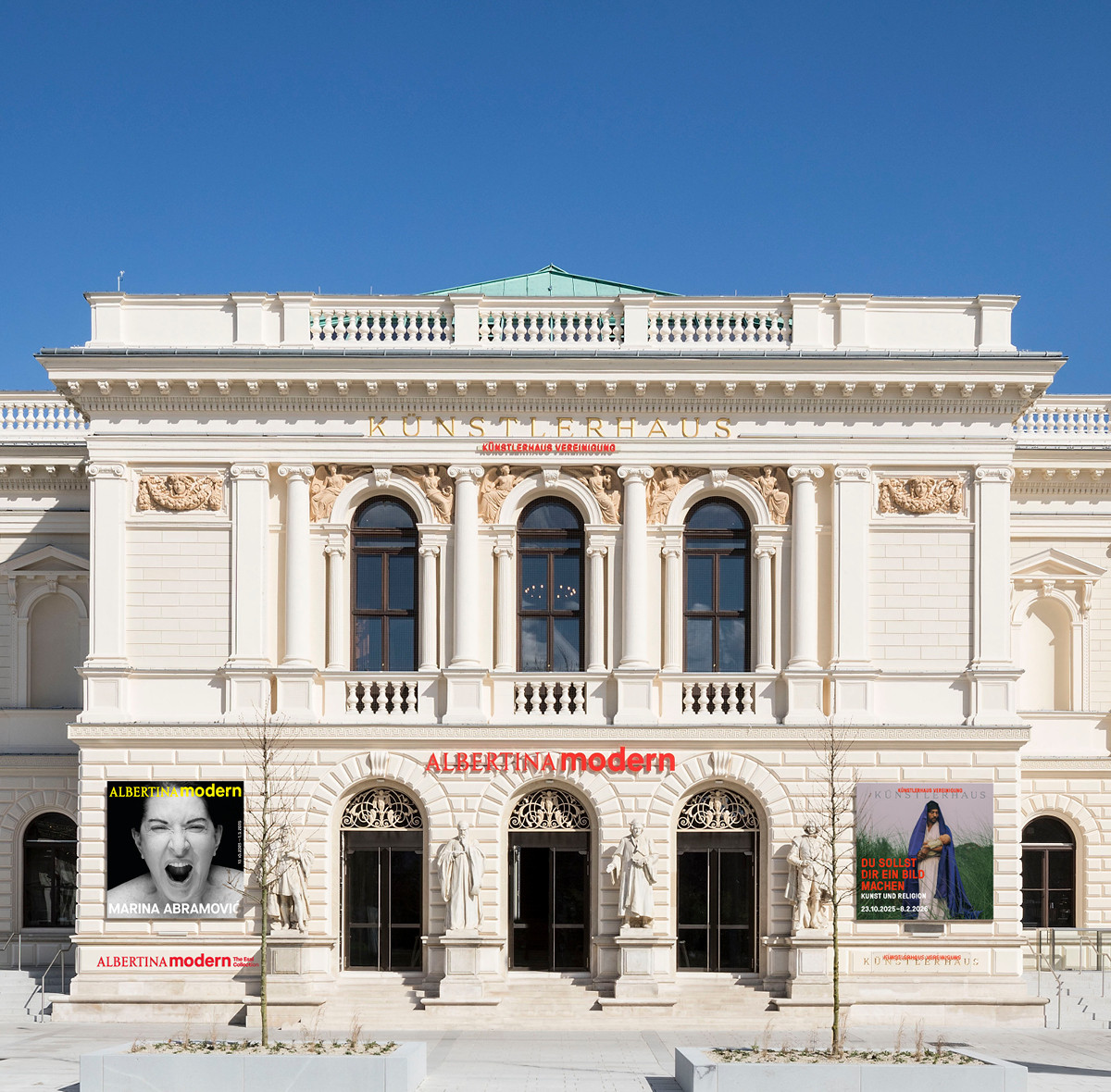 A mockup of the exterior view of the ALBERTINA MODERN building with the advertising banners of the exhibitions currently on display | Photo © Ruprecht Steiner