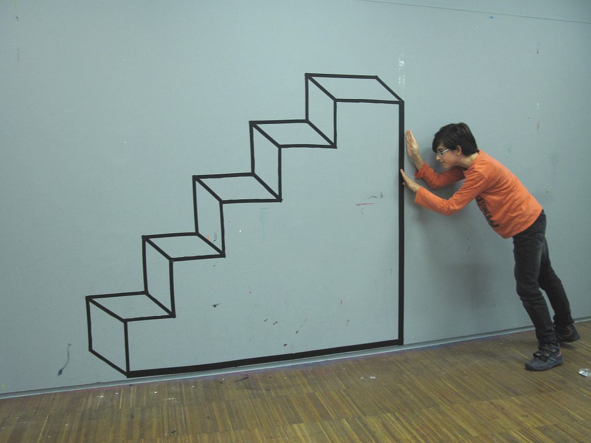 Wandinstallation - geklebte Stiege