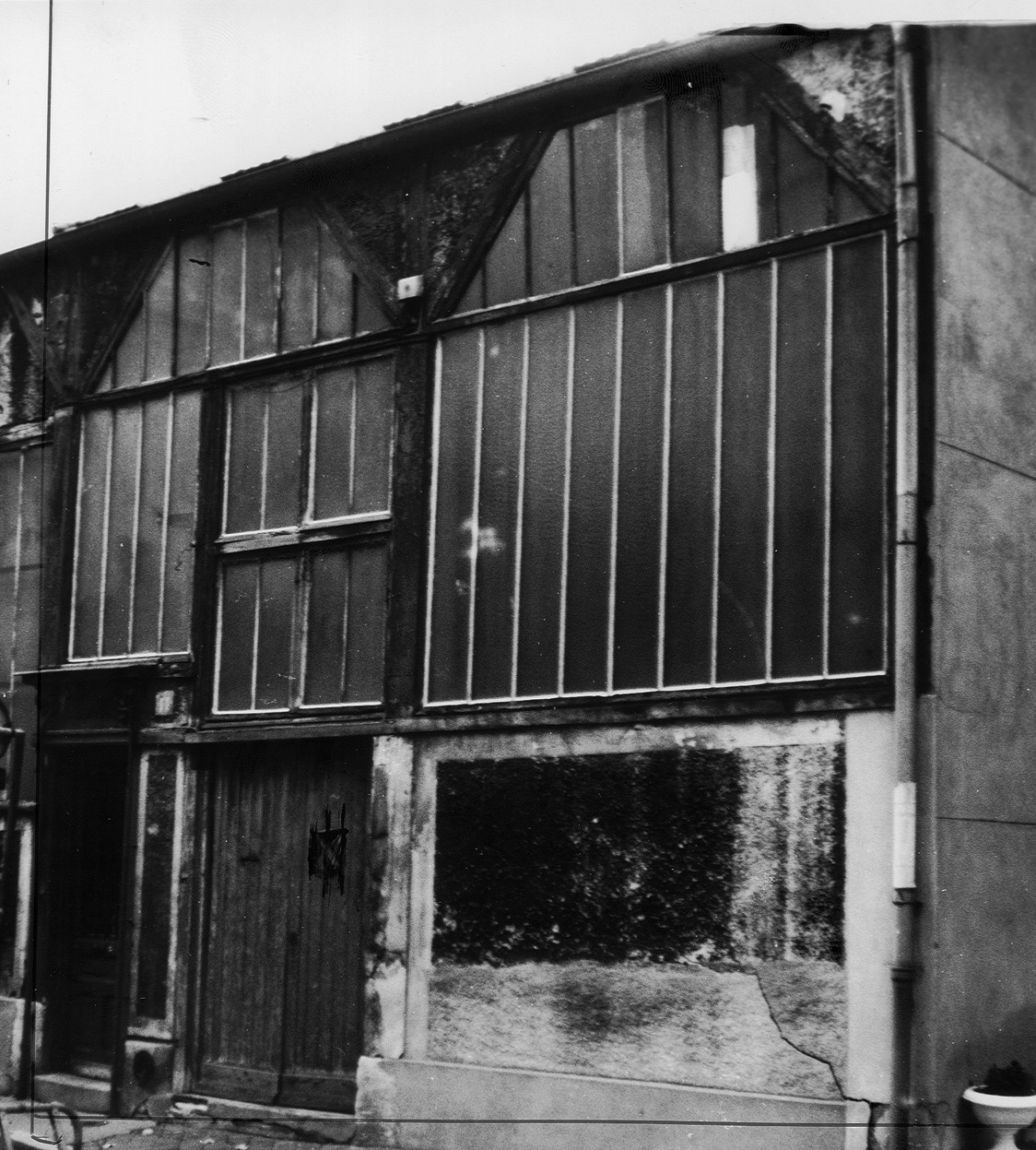 : Modigliani’s studio at Cité Falguière, ca. 1914