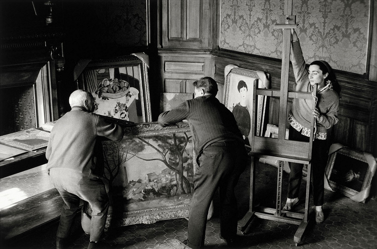 Duncan David Douglas: Picasso, Son Paulo and Jacqueline Roque, 