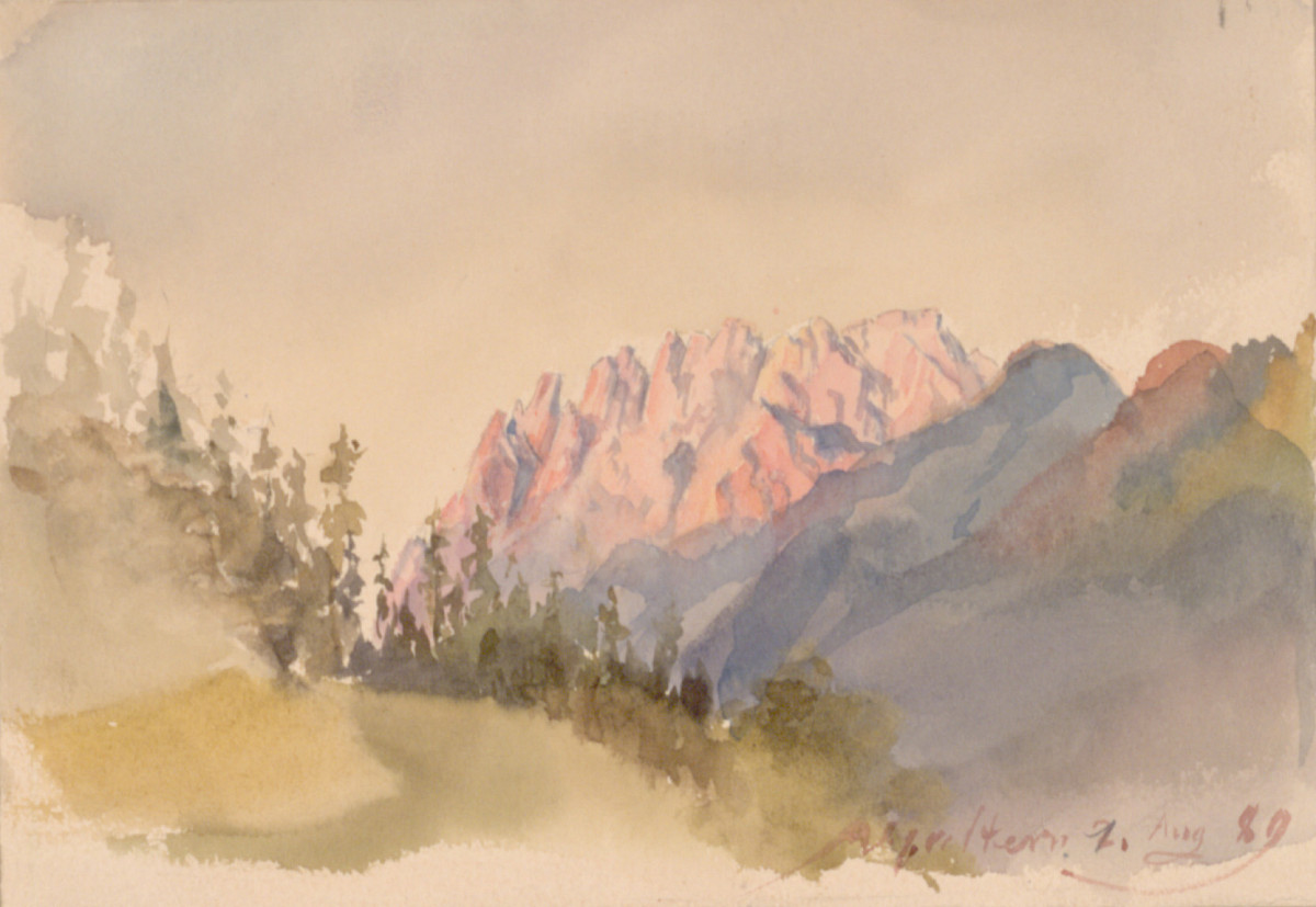 Watercolor: In the background a mountain range in the evening sun, in front of it two dark mountains and in the foreground a chain of trees as well as a handwritten signature and date.