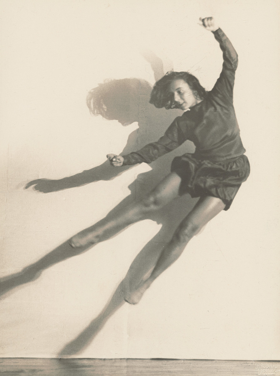 Charlotte Rudolph: The Dancer Gret Palucca, 1924