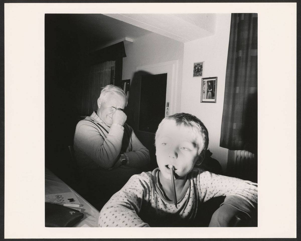 Christian Wachter | Ohne Titel ( aus der Serie "Acedia"), 11.1986 | Vintage-Print auf Barytpapier | (von 6x6cm Negativ) | Darstellung: 36,1 × 36,1 cm Fotopapier: 39,8 × 49,5 cm (15 11/16 × 19 1/2 in.) | Albertina, Wien. Erwerbung aus Mitteln der Galerienförderung des BMUKK 2018 © Bildrecht, Wien, 2019